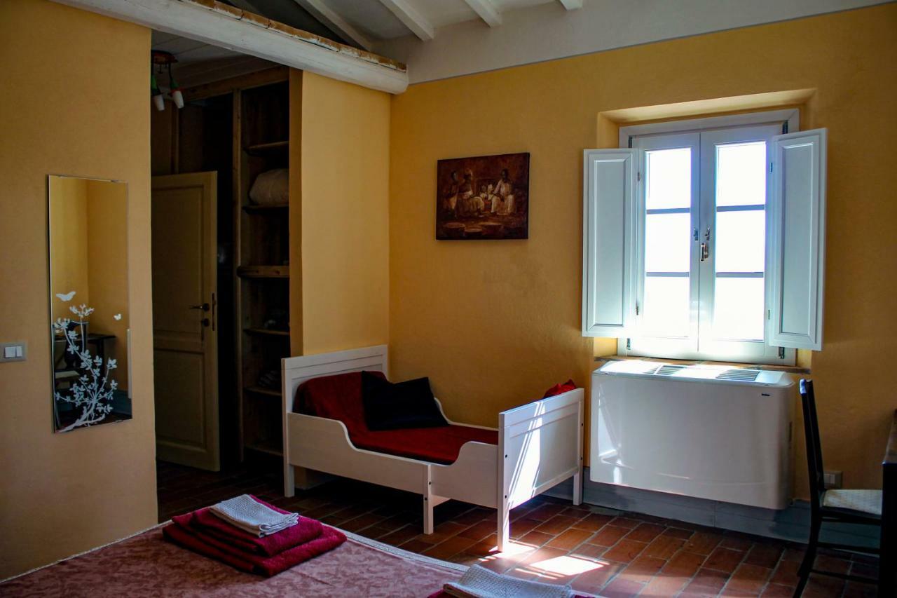 Bb Gli Aristogatti Bed & Breakfast Ghizzano Ngoại thất bức ảnh
